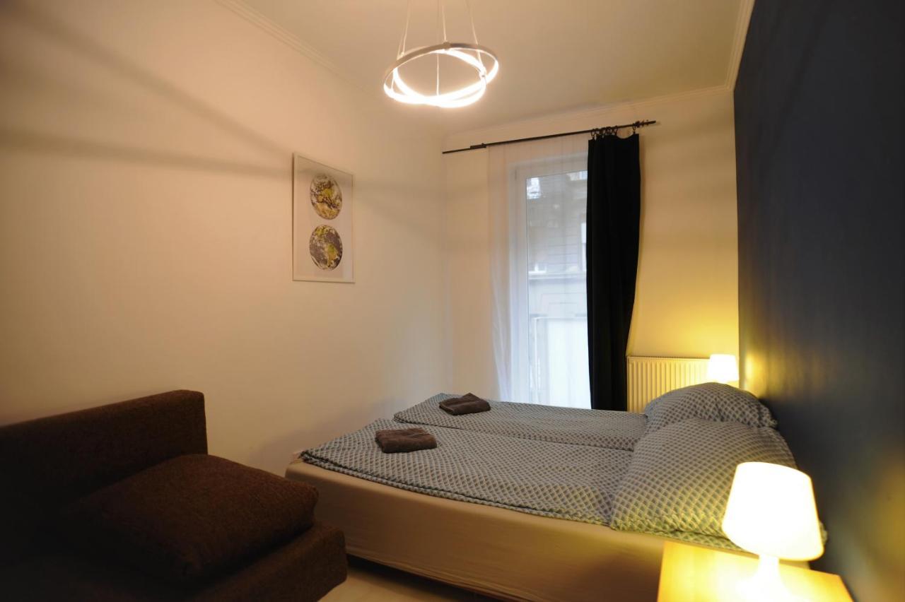 Lovely Apartment In The Heart Of Budapest Bagian luar foto