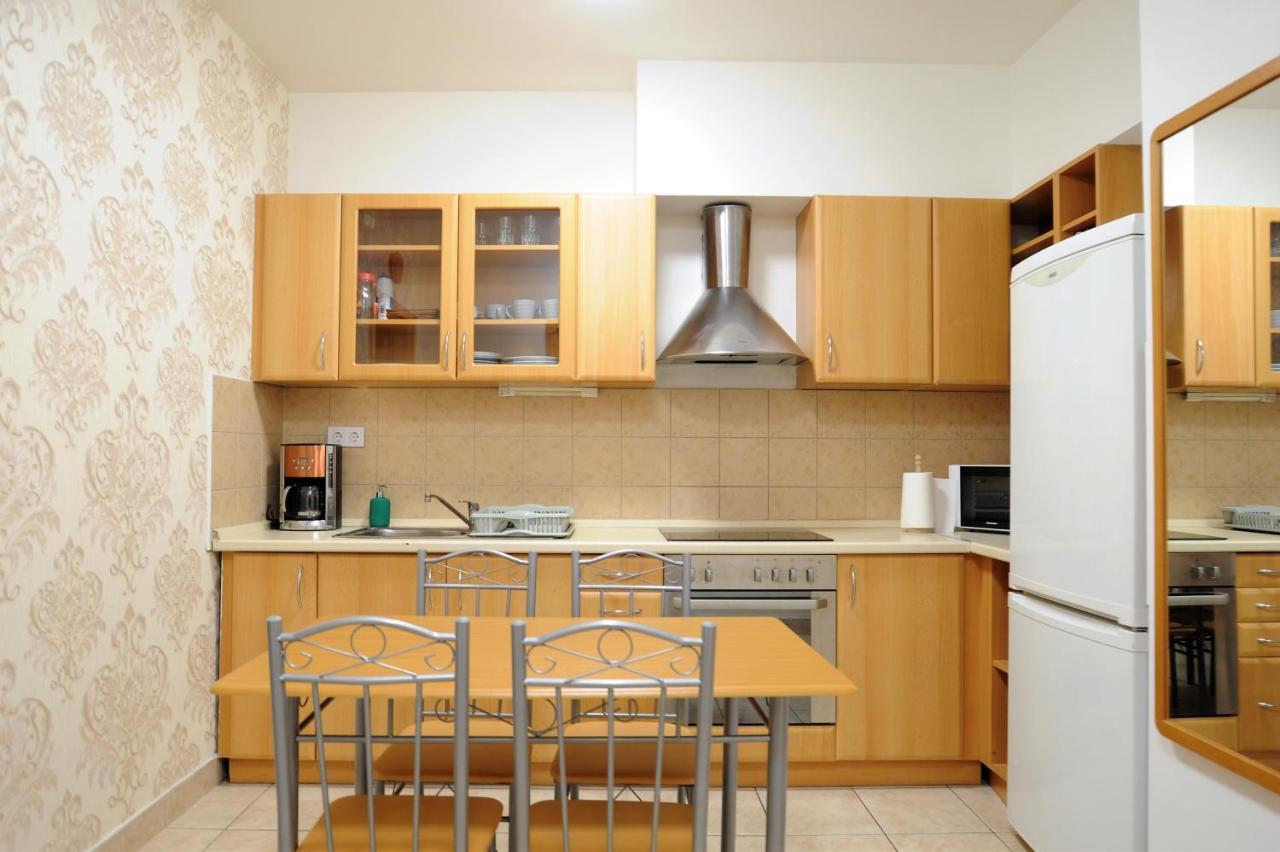 Lovely Apartment In The Heart Of Budapest Bagian luar foto